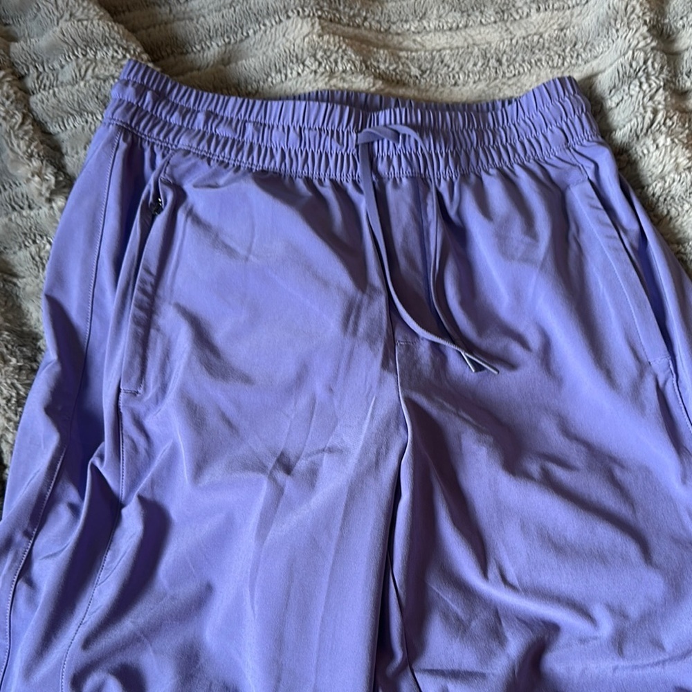 Women’s Athleta pants - Picture 2 of 5